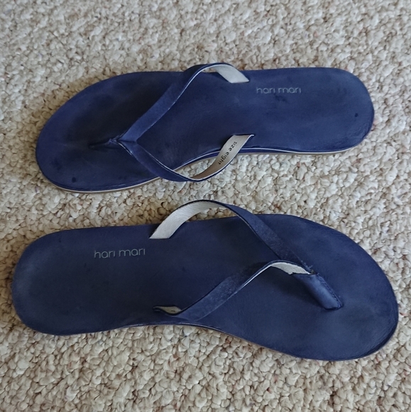 Hari Mari Navy Meadows Flip-Flop size 8 - Picture 10 of 12